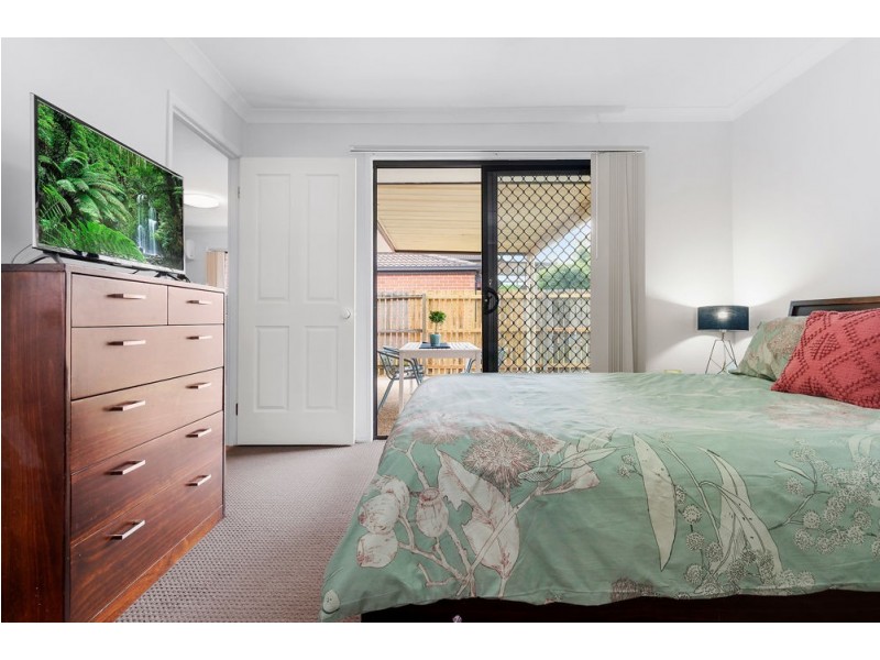 25 Lakes Entrance, Meadowbrook QLD 4131