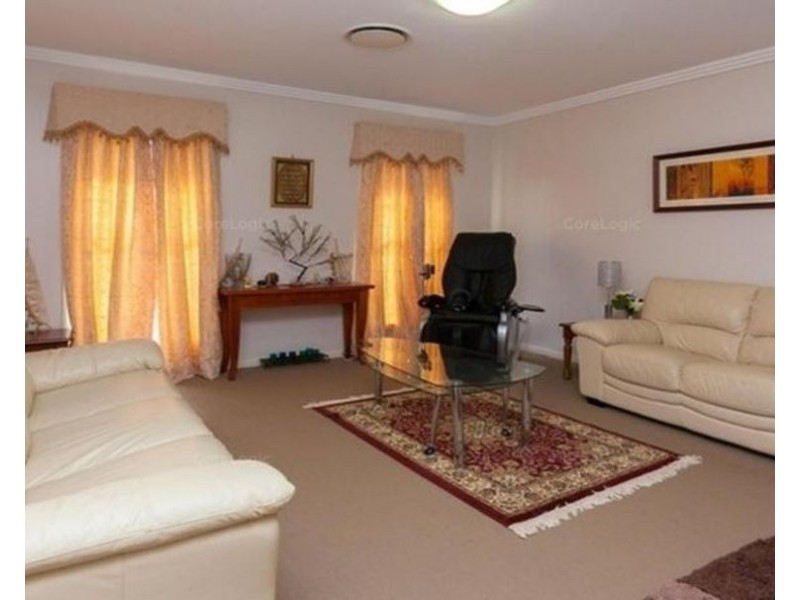 5-7 Goldfinch Court, Greenbank QLD 4124