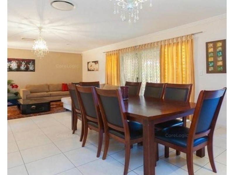 5-7 Goldfinch Court, Greenbank QLD 4124