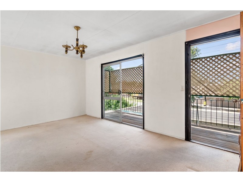 11 Caesar Street, Kingston QLD 4114