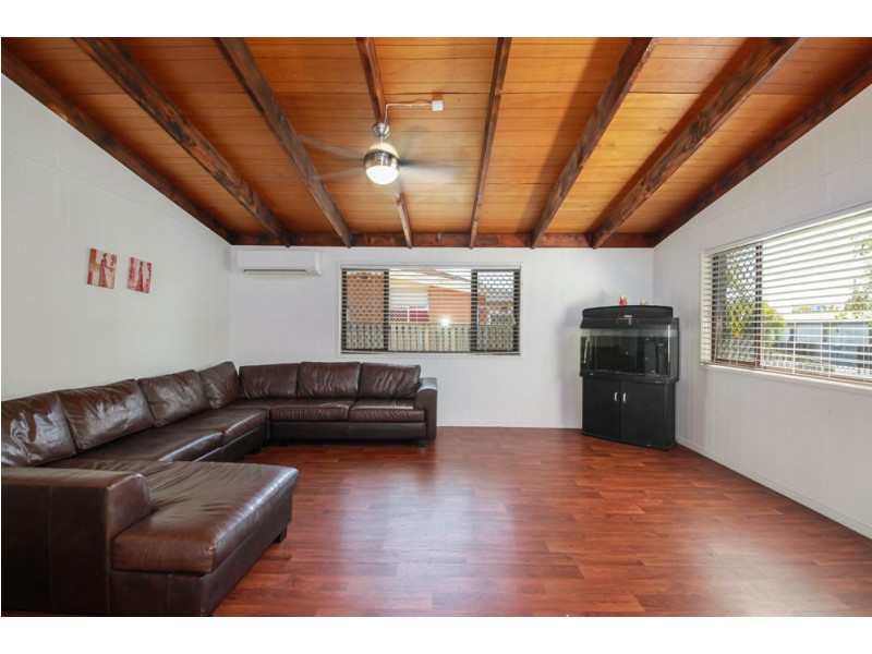 26 Hepworth Street, Arundel QLD 4214