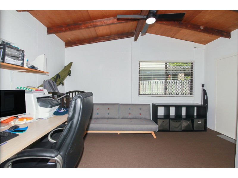 26 Hepworth Street, Arundel QLD 4214