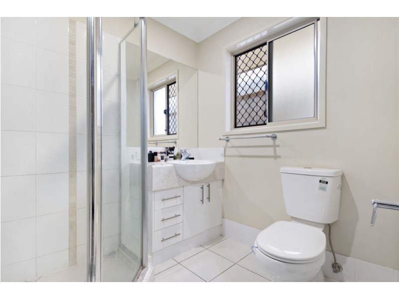 17 Kuranda Street, Waterford QLD 4133