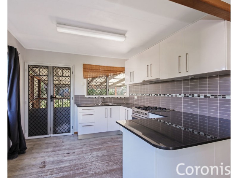 32 Bruce Road, Woodridge QLD 4114