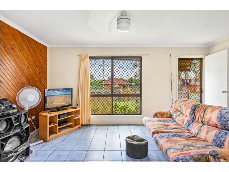 28 Lyngrove Street, Kingston QLD 4114