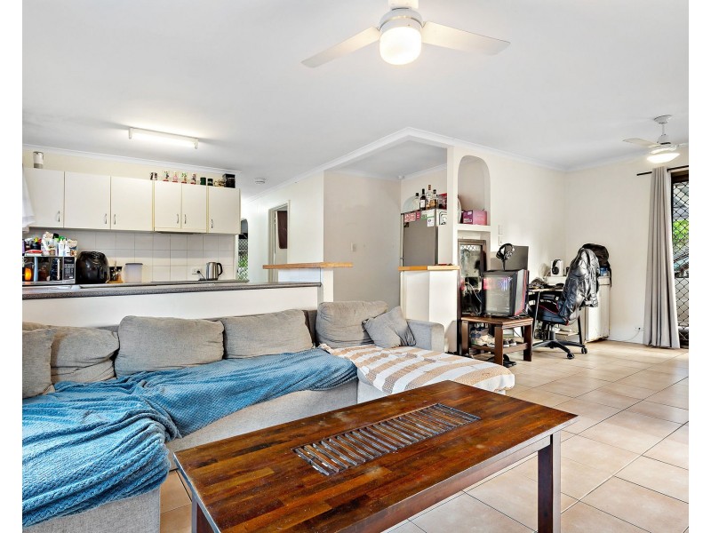 71 Monmouth St, Eagleby QLD 4207