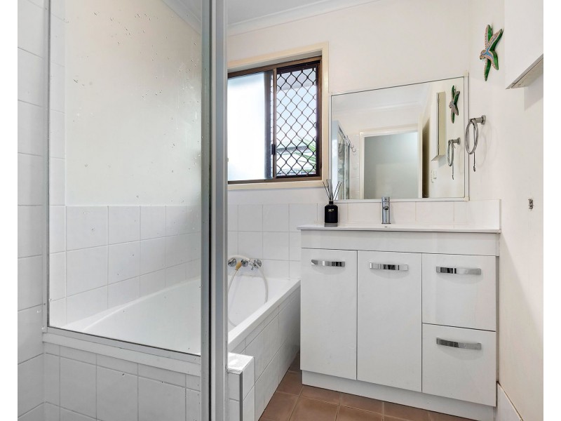 71 Monmouth St, Eagleby QLD 4207
