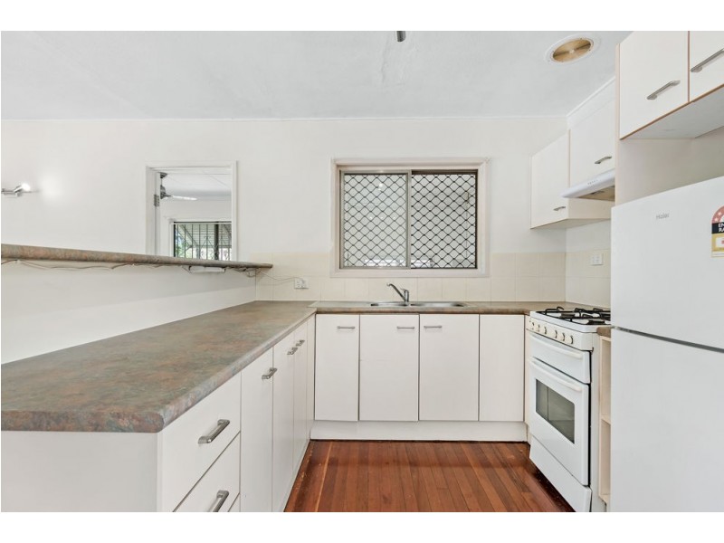 100 Queens Road, Slacks Creek QLD 4127