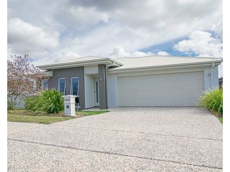 20 Mount Barney Cres, Park Ridge QLD 4125