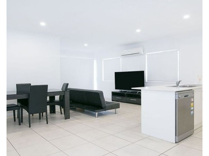 20 Mount Barney Cres, Park Ridge QLD 4125