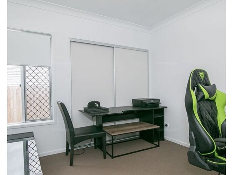 20 Mount Barney Cres, Park Ridge QLD 4125
