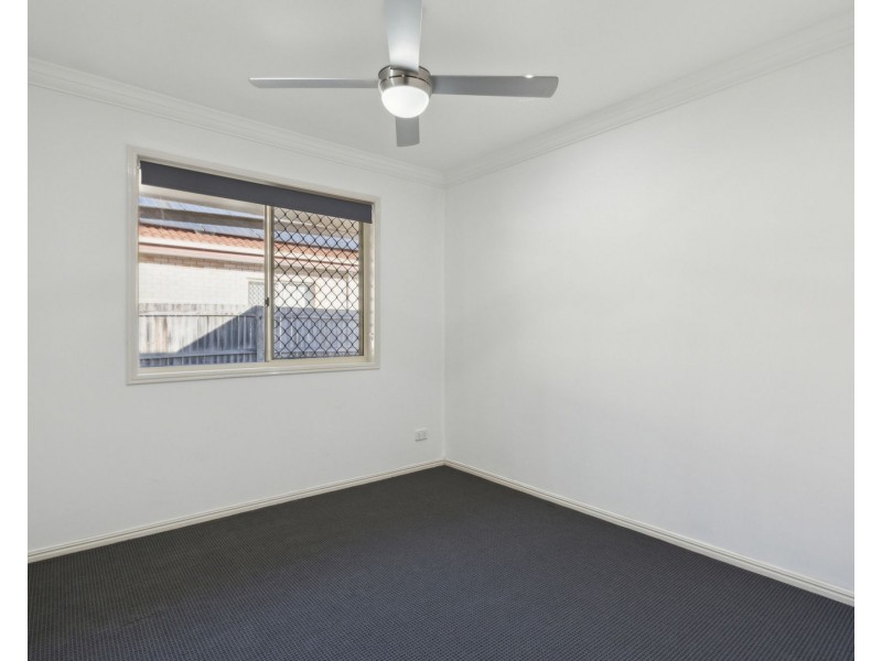 98 Regency Drive, Regents Park QLD 4118