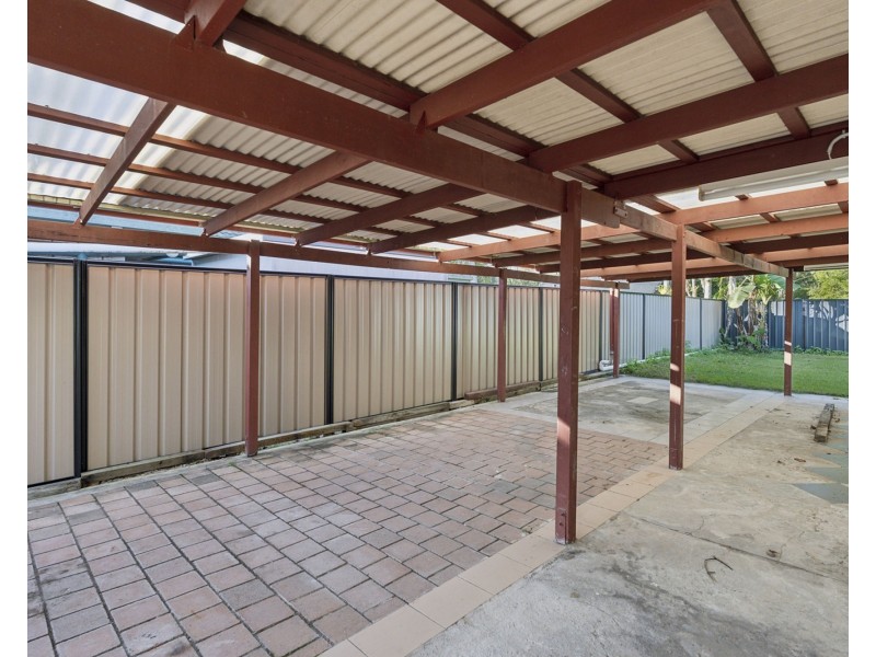 98 Regency Drive, Regents Park QLD 4118