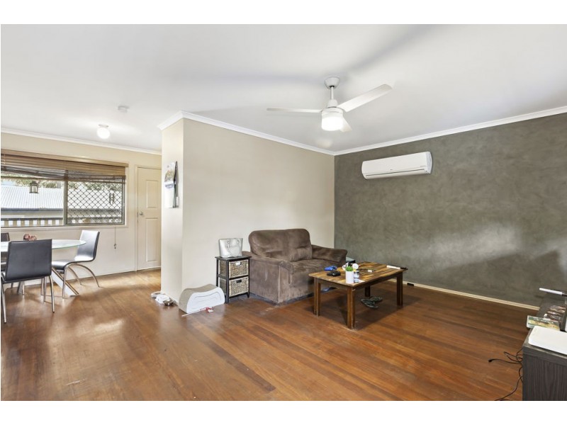 17 & 17A Bellatrix Drive, Kingston QLD 4114