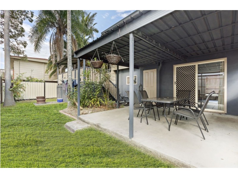 17 & 17A Bellatrix Drive, Kingston QLD 4114
