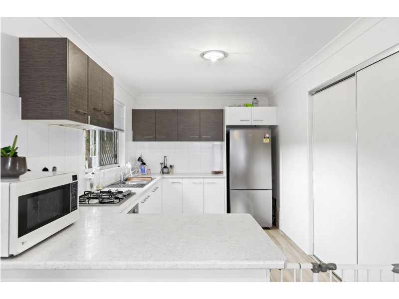 17 & 17A Bellatrix Drive, Kingston QLD 4114