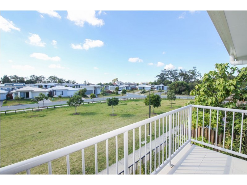 7/16 Bottle Brush Circuit, Coomera QLD 4209