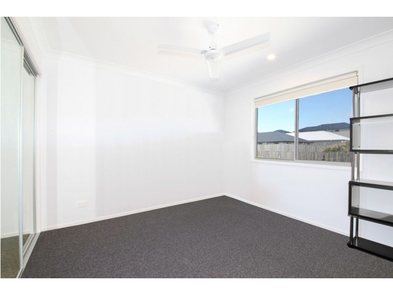 7/16 Bottle Brush Circuit, Coomera QLD 4209