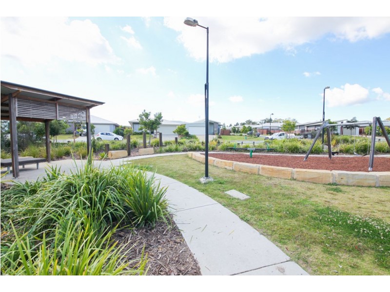 7/16 Bottle Brush Circuit, Coomera QLD 4209