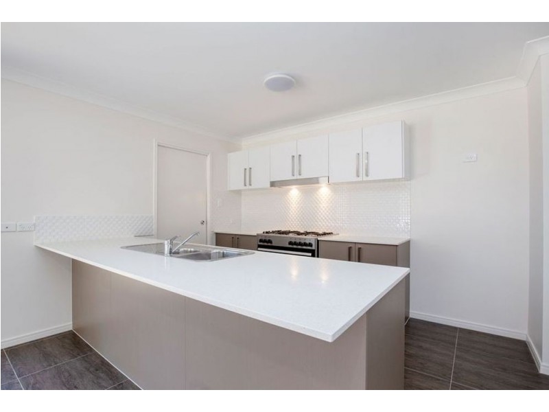 35 Moorinya Circuit, Pimpama QLD 4209