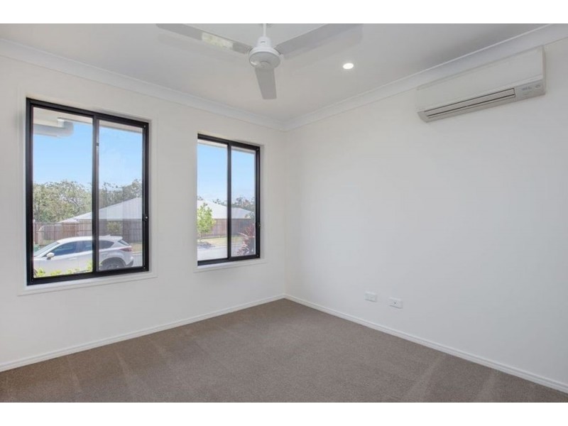 35 Moorinya Circuit, Pimpama QLD 4209