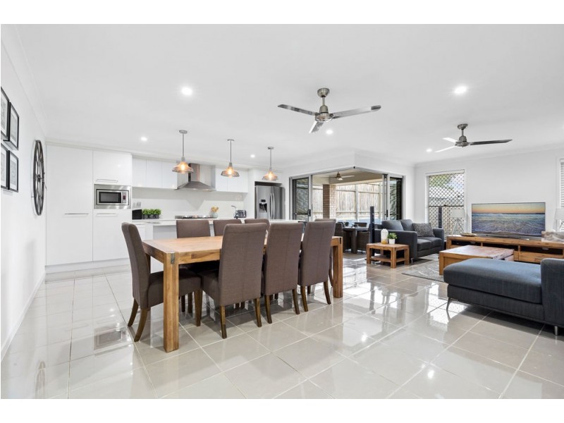 7 Kiama Circuit, Thornlands QLD 4164