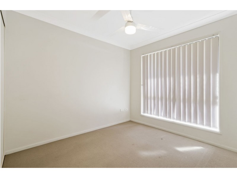 38 Mossman Parade, Waterford QLD 4133