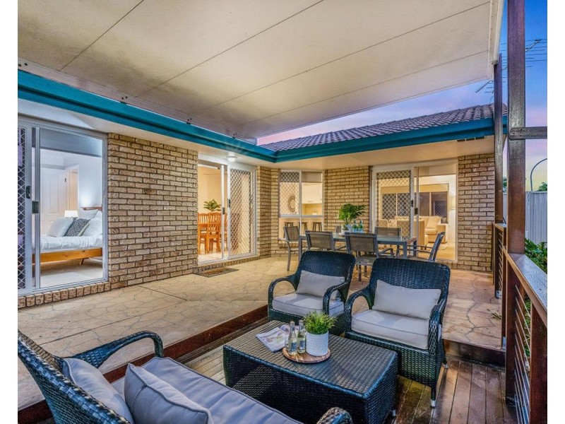 16 Tuberose Pl, Calamvale QLD 4116
