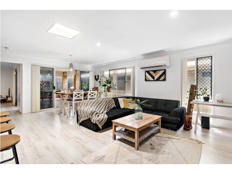 14 Shale Avenue, Logan Reserve QLD 4133