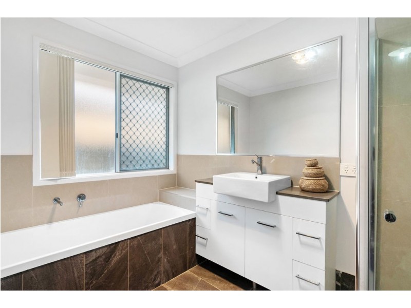 14 Shale Avenue, Logan Reserve QLD 4133