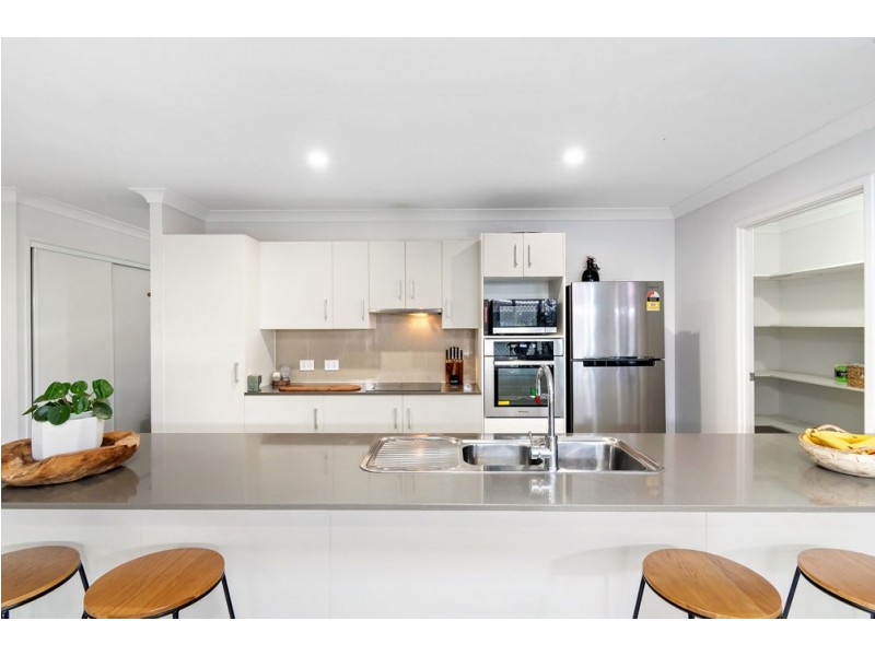 14 Shale Avenue, Logan Reserve QLD 4133
