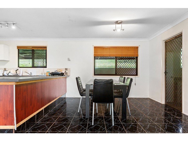 24 Antares Avenue, Kingston QLD 4114