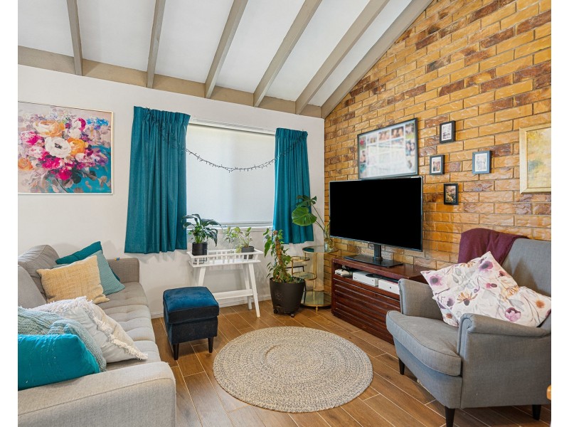 17/129 North Road, Woodridge QLD 4114