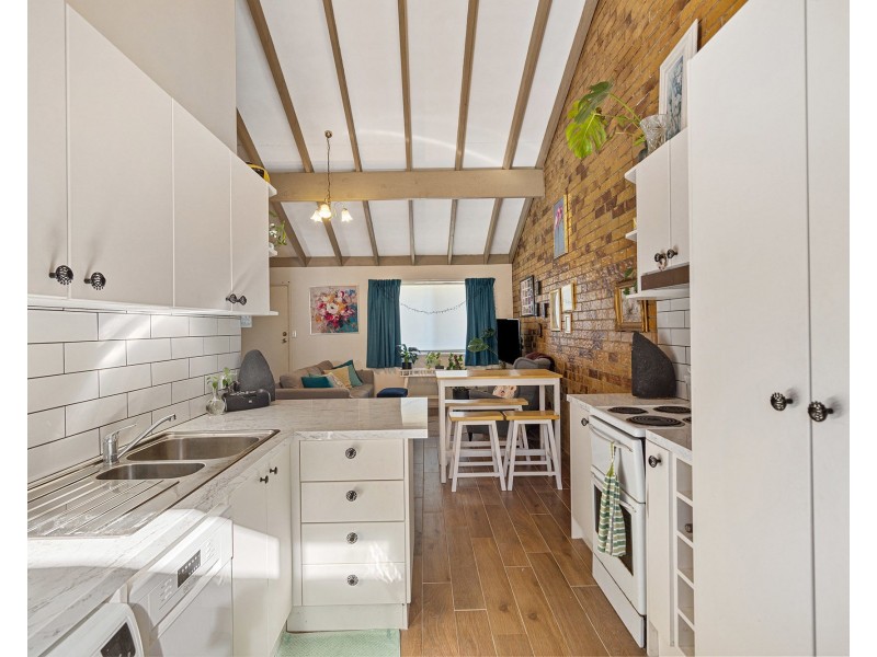 17/129 North Road, Woodridge QLD 4114