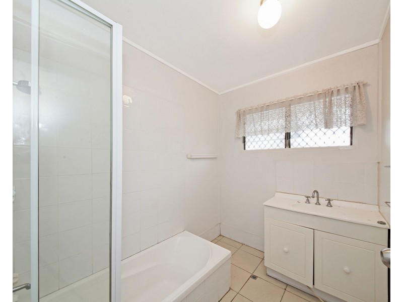 22 Avoca Street, Woodridge QLD 4114