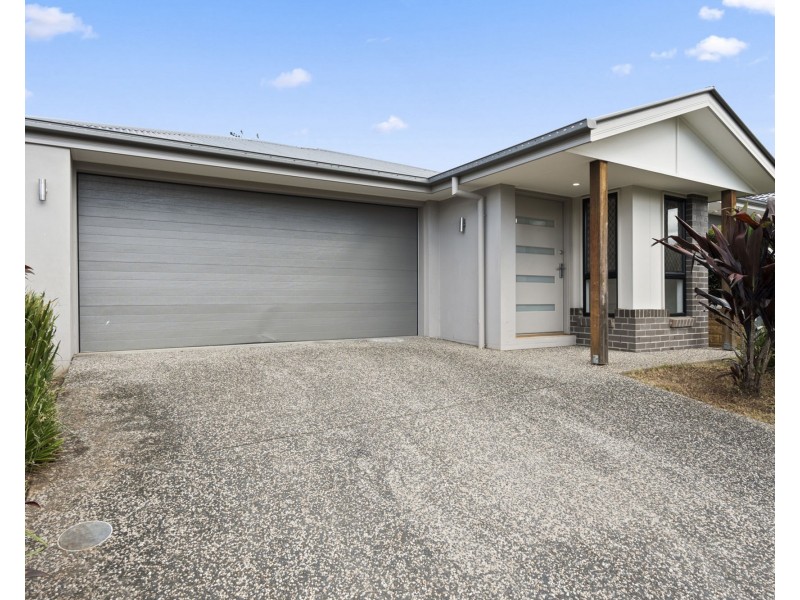 5 Cook Lane, Logan Reserve QLD 4133