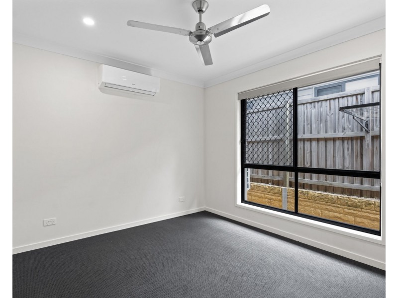 5 Cook Lane, Logan Reserve QLD 4133