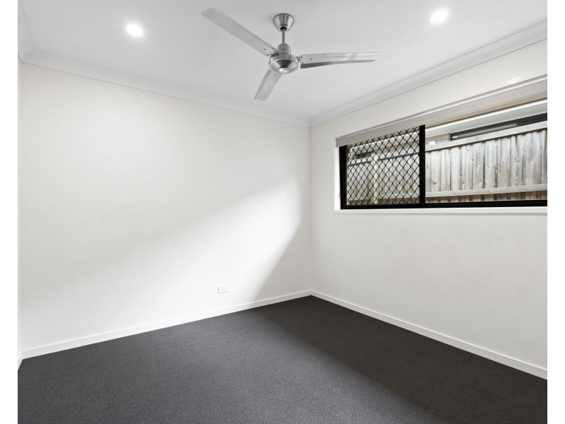 5 Cook Lane, Logan Reserve QLD 4133