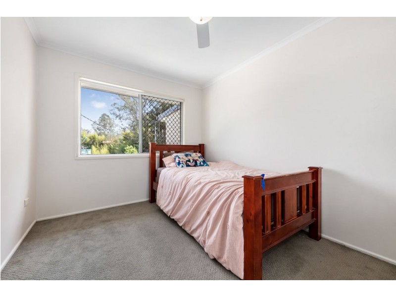 8 Louden Street, Woodridge QLD 4114