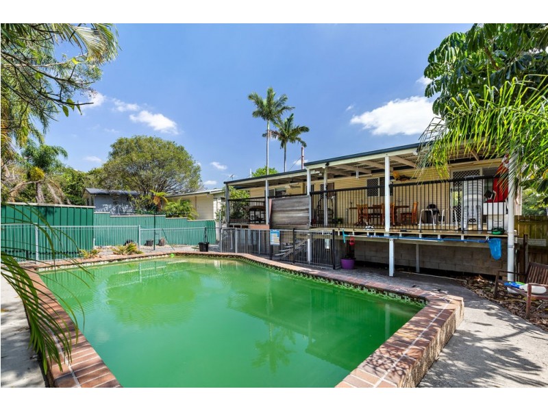 8 Louden Street, Woodridge QLD 4114