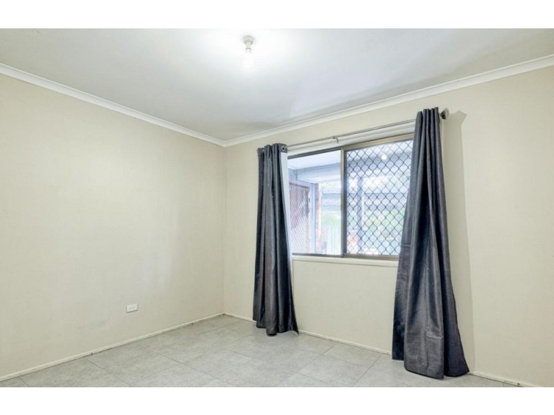31 Monash Road, Loganlea QLD 4131