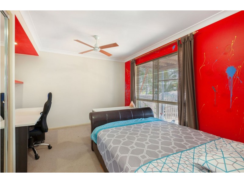 93 Overland Drive, Edens Landing QLD 4207