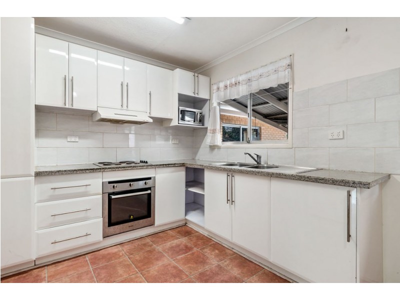 19 Laughlin Street, Kingston QLD 4114