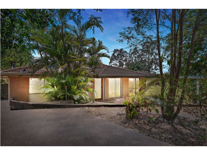 19 Laughlin Street, Kingston QLD 4114