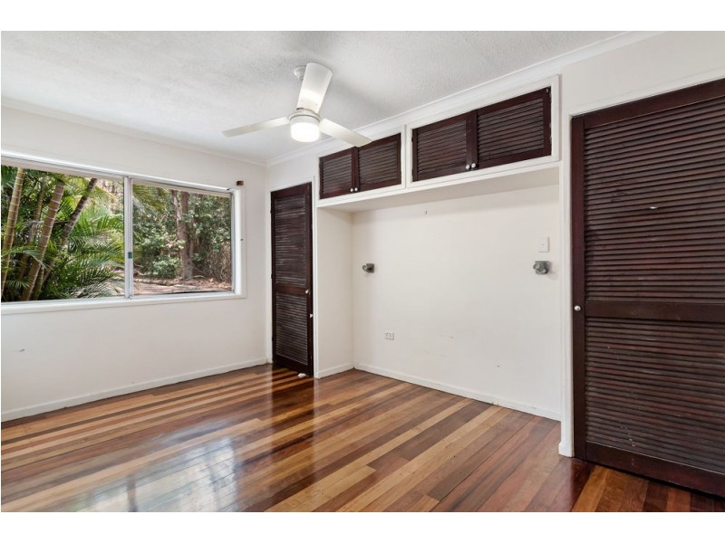 19 Laughlin Street, Kingston QLD 4114