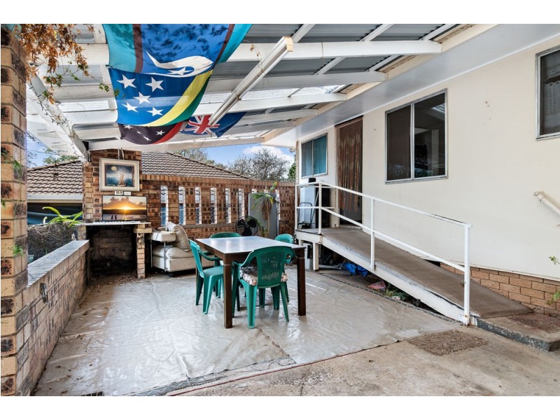19 Laughlin Street, Kingston QLD 4114
