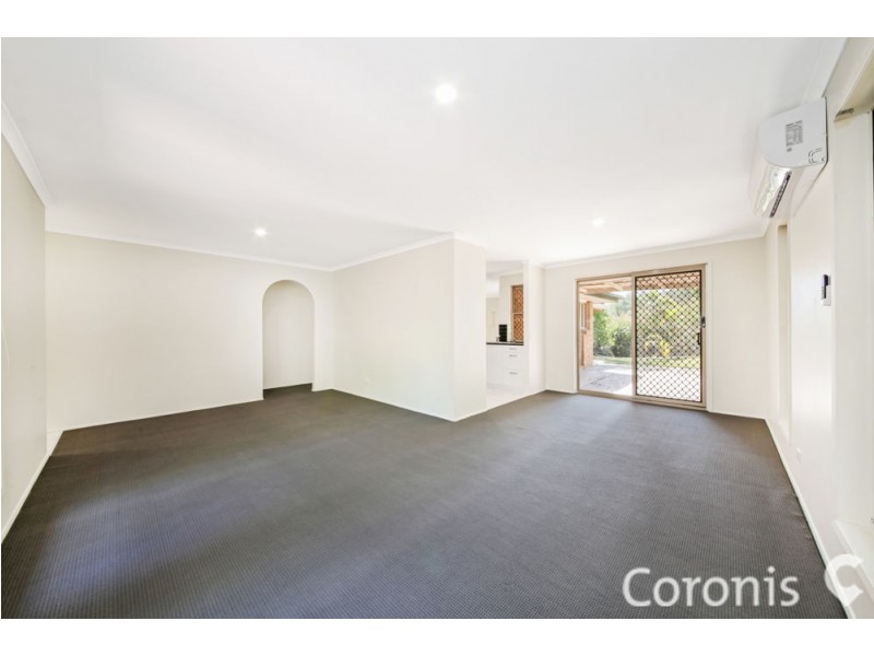 17 Universal Street, Oxenford QLD 4210