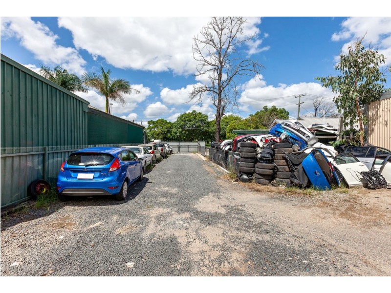 21 Marshall Road, Rocklea QLD 4106