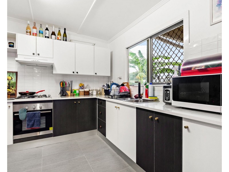 25 Bruce Road, Woodridge QLD 4114