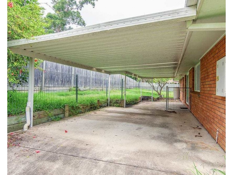9 Melnik Drive, Loganlea QLD 4131